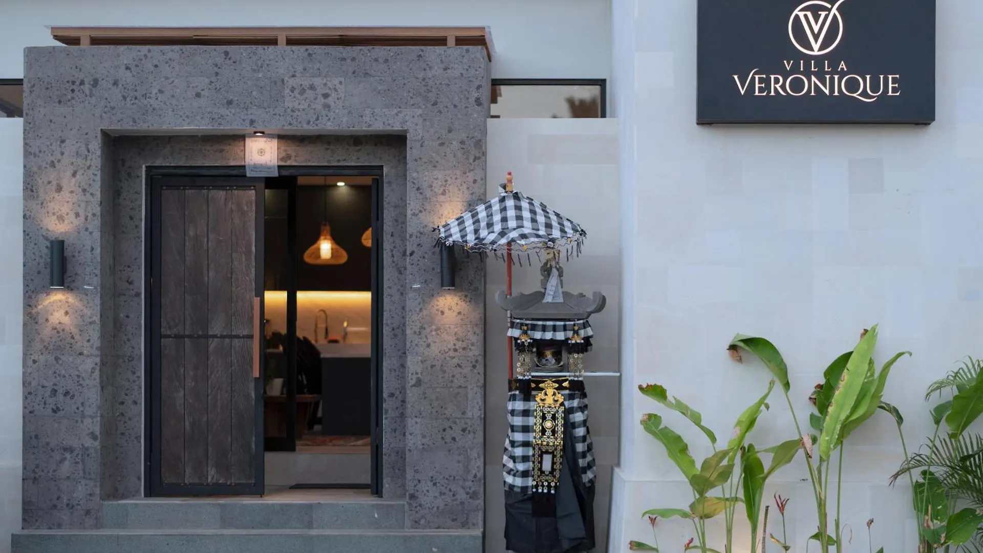 Balangan 4 Bedroom Villa Badung  0*, Badung (Bali) Indonesia