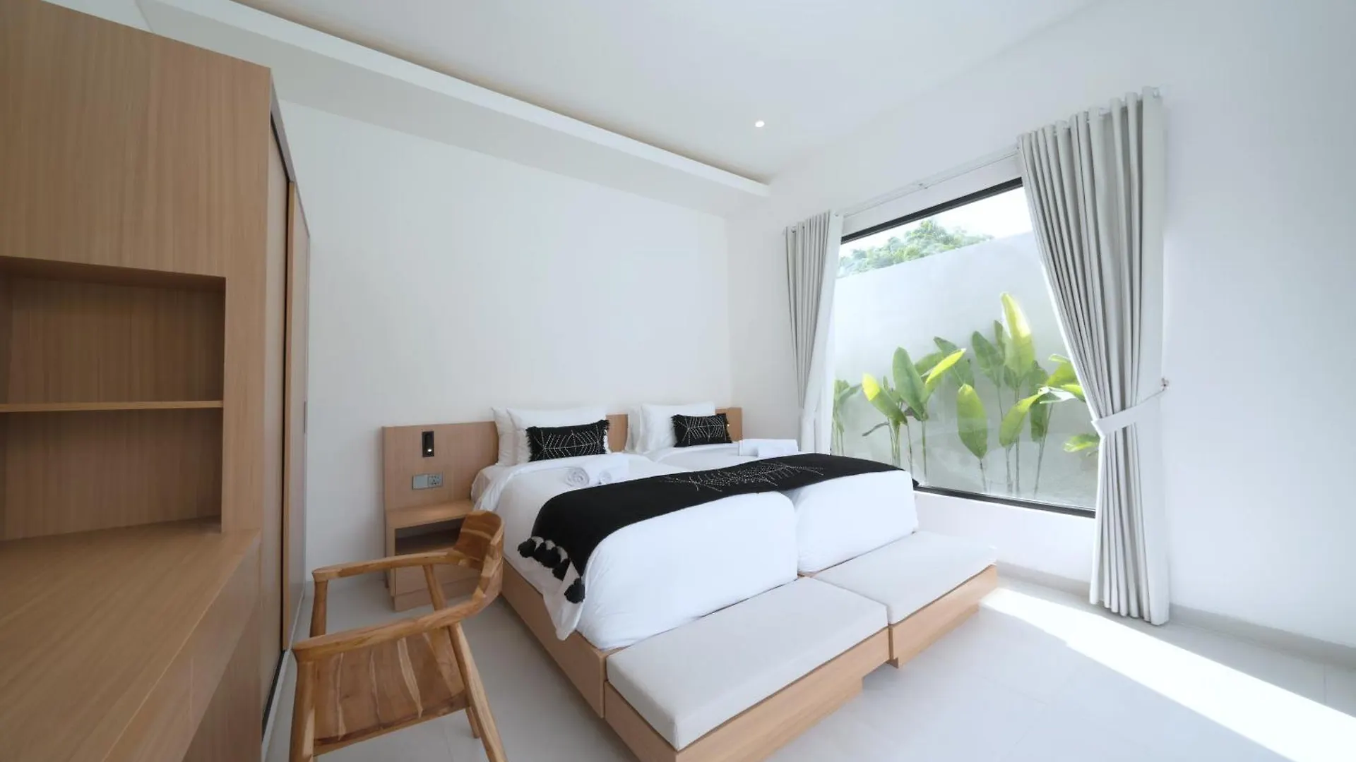 Balangan 4 Bedroom Villa Badung  Indonesia